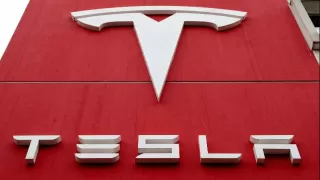 Tesla will set up a car manufacturing plant in Gujarat