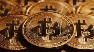 Bitcoin Crosses $71000 for the first time