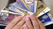 How many credit cards can a person have, what are its advantages and disadvantages?