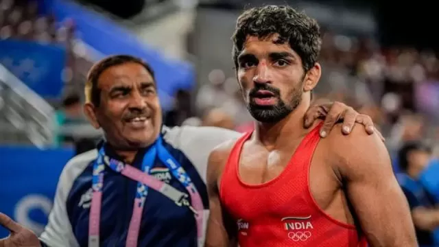 Olympics 2024: India Aman Sehrawat reaches semi-finals of mens 57kg wrestling