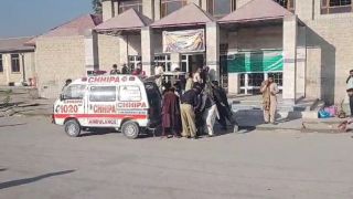 Pakistan Blast Video: 24 killed and 40 injured in suicide blast at Quetta railway station