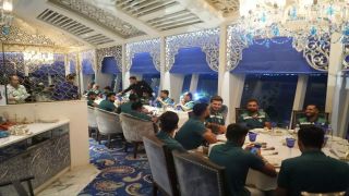 Pakistan cricket team hosts private dinner in US