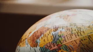 Explore the Top 5 Smartest Cities to Live in 2025