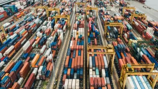 How Many Crores Does India Export to America Every Year?