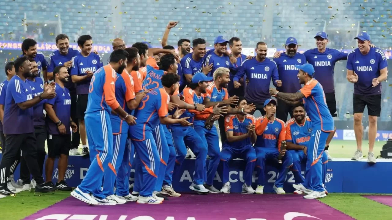 india celebrate