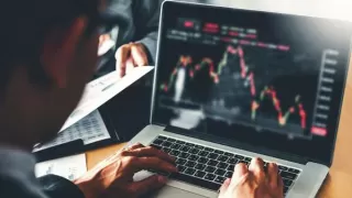 Sensex Crashes 400 Points; Nifty Slips Below 25,850 Sensex Crashes 400 Points; Nifty Slips Below 25