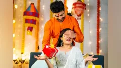 Top 10 Rakhi Gifts for Picture