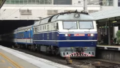 Top 5 Fastest Trains in Picture