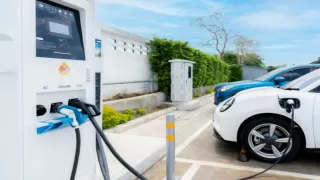 Top 5 Made-in-India Electric Cars to Buy in 2025