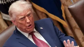 Trump Threatens Tariffs on Indian Picture