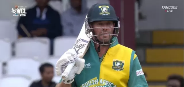 Highlights of AB de Villiers' century in WCL final