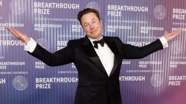 elon musk one of the richest person in the world in 2025