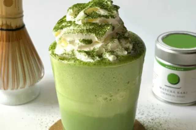 Dark & White Chocolate Matcha