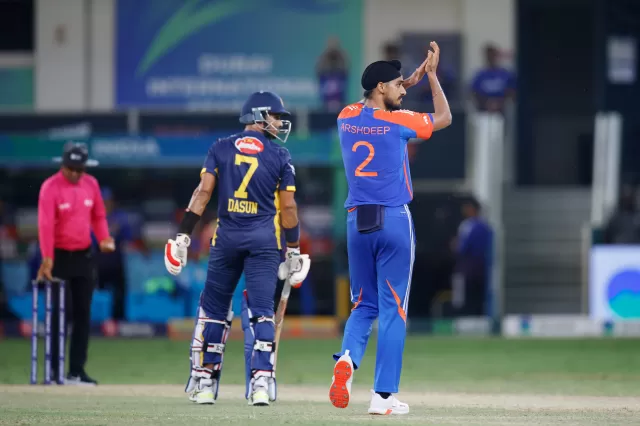 Rule Explained: Why Dasun Shanaka given not out after being run out