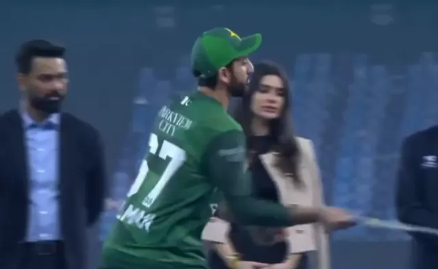 Salman Ali Agha's reaction to the performance