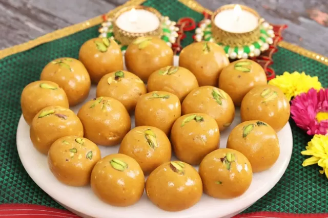 Besan Ladoo