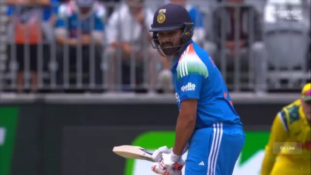 Why India Batting Flopped Against Australia in the 1st ODI