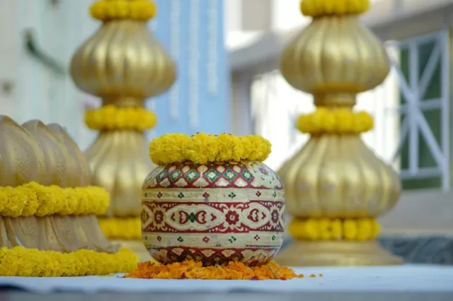 Traditional and Modern Decorations