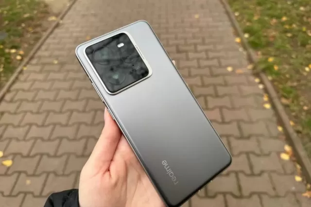 Realme GT 7 