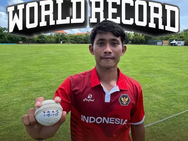 History Created: Hat-trick and 5 Wickets in One Over by Gede Priandana 