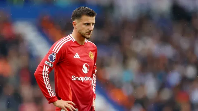 How to Watch Burnley vs Manchester United LIVE in India for Free