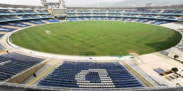 UP-W vs GJ-W Pitch Report: Dr DY Patil Stadium