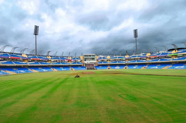 DC-W vs GG-W Pitch Report: Dr DY Patil Stadium