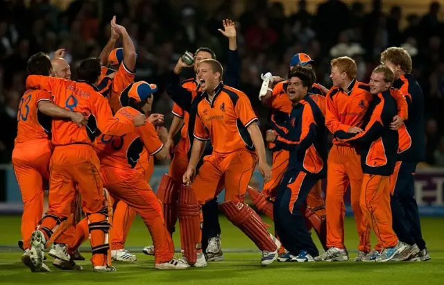 Netherlands vs England (2009)