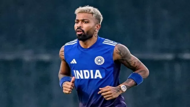 3 players who can replace Hardik Pandya in the Australia ODI series