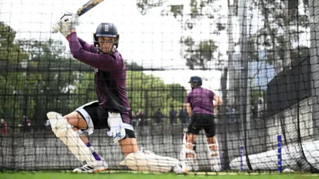 archer out of ashes tour bethell in for boxing day 1