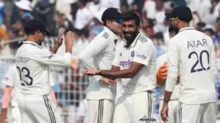 Bumrah & Kuldeep Destroy South Africa in Post-Lunch Carnage