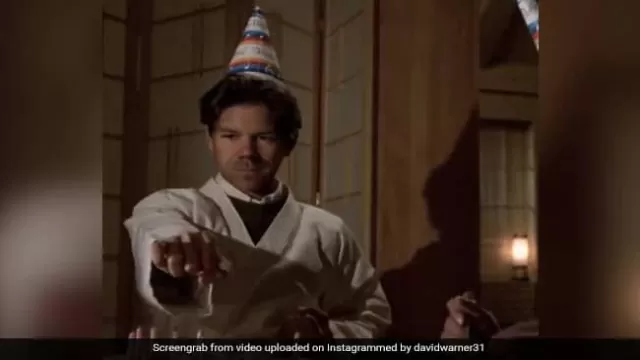 David Warner new avatar, asked fans to