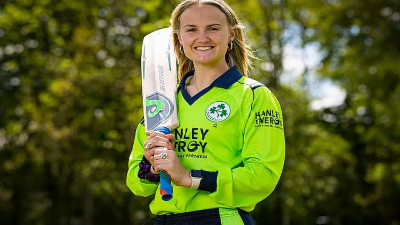 gabby lewis 
