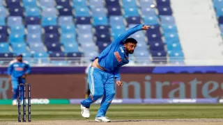 India vs Australia T20I Series 2025: Top 10 Highest Wicket-Takers India vs Australia T20I Series 2025: Top 10 Highest Wicket-Takers