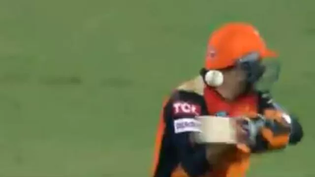 IPL 2021: Prasidh Krishna’s delivery hits Mohammad