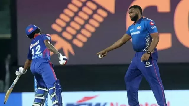 Kieron Pollard gives ‘Mankading’ warning to Shikhar