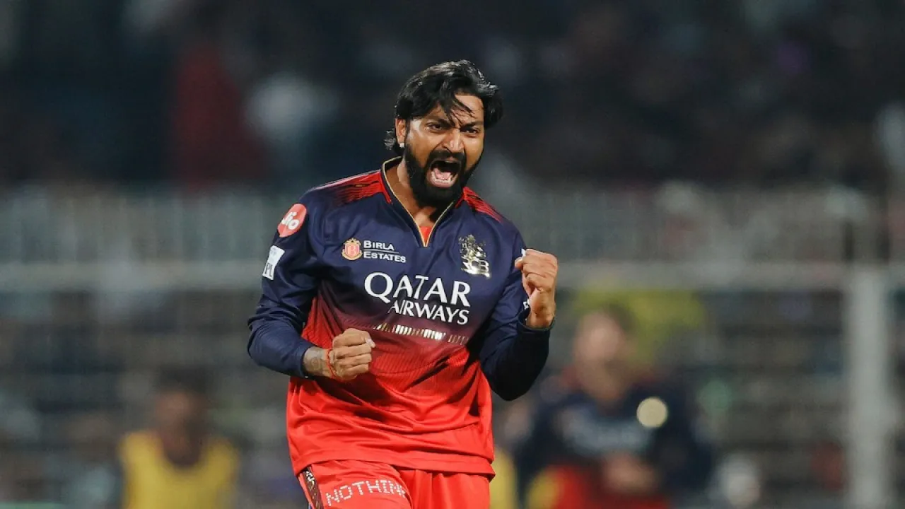 RCB vs SRH IPL 2026: Top 3 Bowlers Who Could Take Most Wickets in this Match