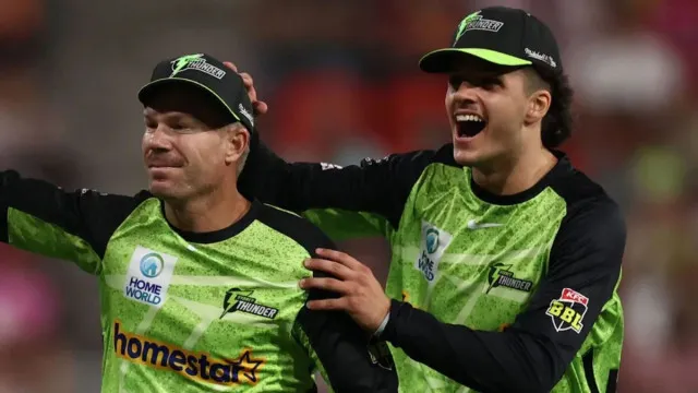 Melbourne Stars vs Sydney Thunder BBL Live Scorecard, STA vs THU 14th Match