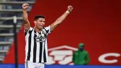 No Sign Cristiano Ronaldo Wants Picture