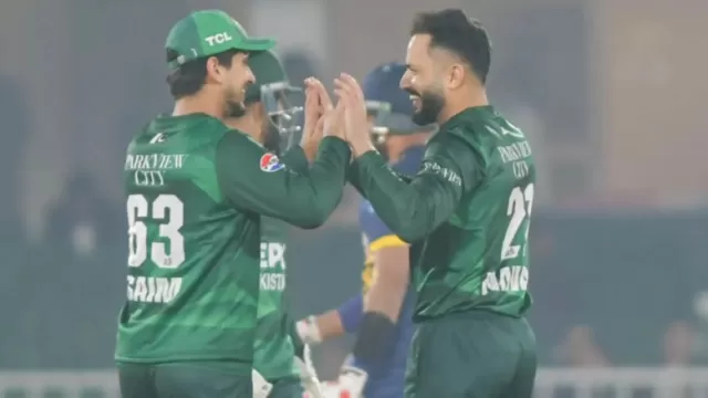 pakistan ready as sri lanka threatens in tri series final 1