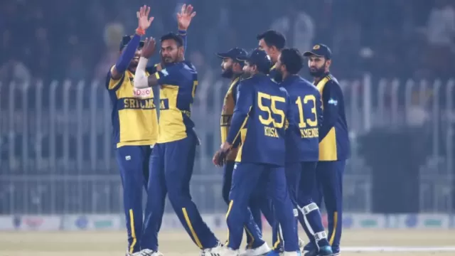 pakistan ready as sri lanka threatens in tri series final 2