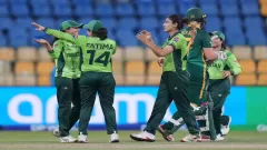 Pakistan Sacks Women’s Coach After Picture