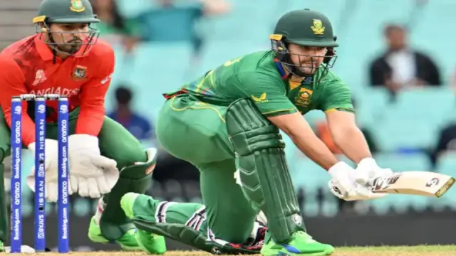 rilee rossouw (south africa) 52 balls