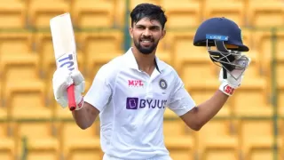 Ruturaj Gaikwad withdrawn his name from county cricket due to personal reasons
