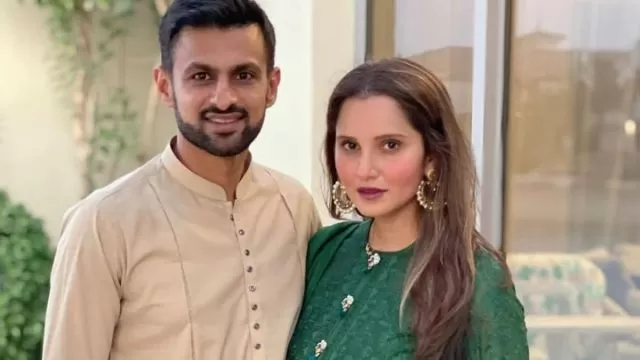 Shoaib Maliks old post for new wife