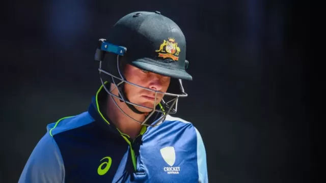 smith out with vertigo on adelaide morning khawaja recalled 1