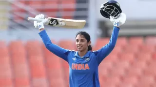 Smriti Mandhana: 1000 ODI Runs in
