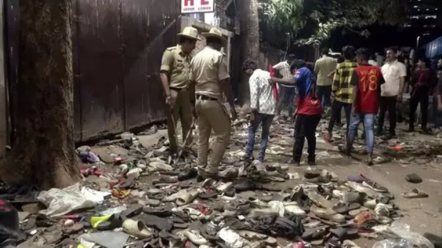 stampede outside chinnaswamy stadium in bengaluru