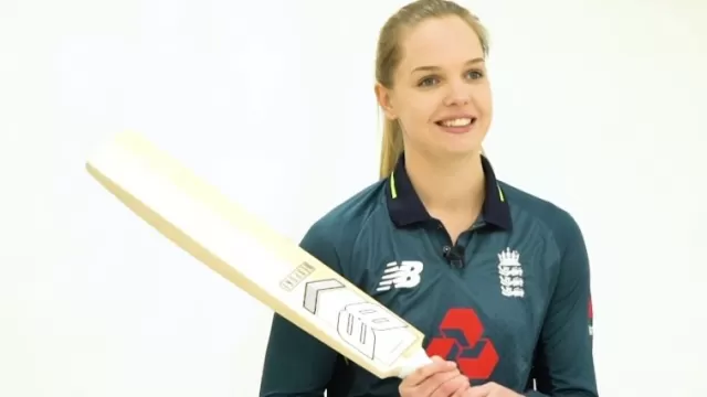 top 10 hottest england women cricketers in 2025 list 2