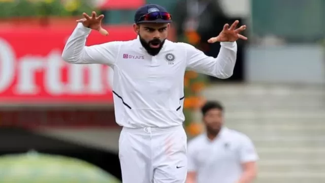 TOP 5 MOST HILARIOUS CRICKET MOMENTS